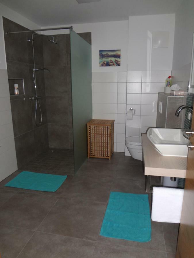 Weinstrassenapartment Fam. Dietrich ราทช์ อัน ดาร์ ไวน์ชตรัดเซอ ภายนอก รูปภาพ
